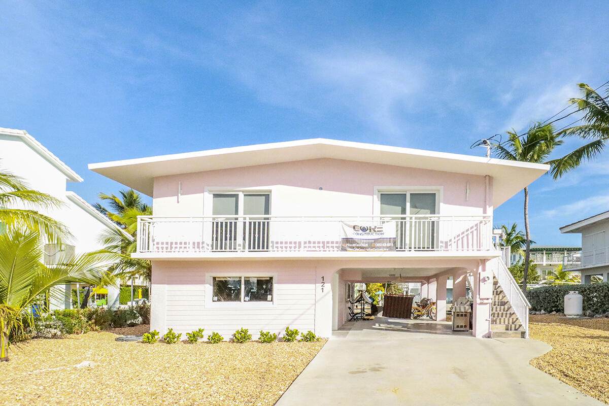 121 Lisbon Court - Photo 1