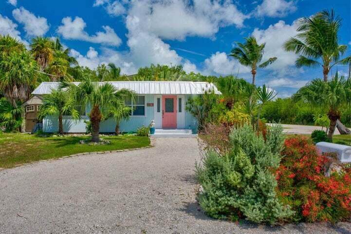 57547 Gibson Street - Photo 1