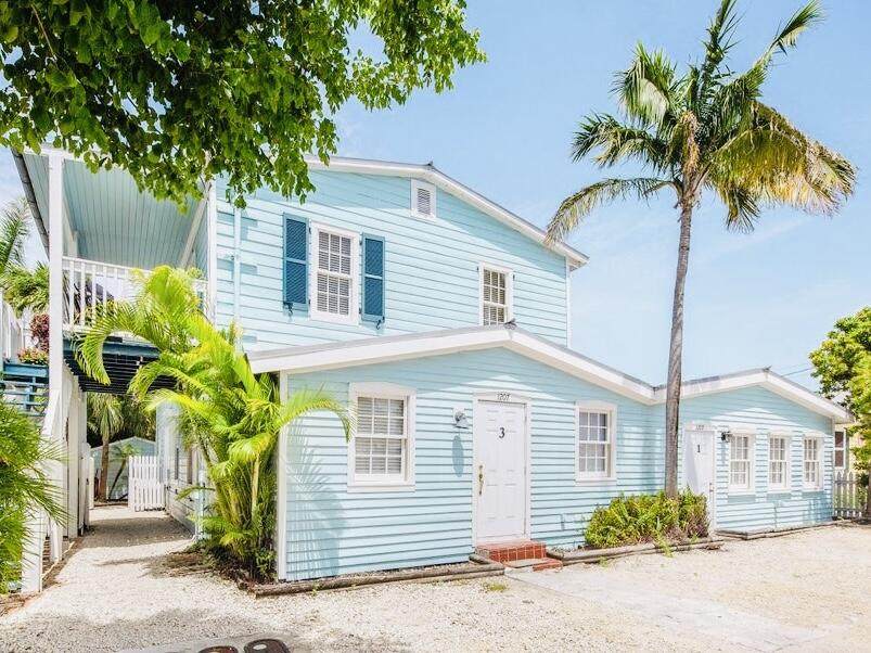 1207 William Street - Photo 1