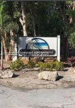 325 Calusa Street - Photo 1