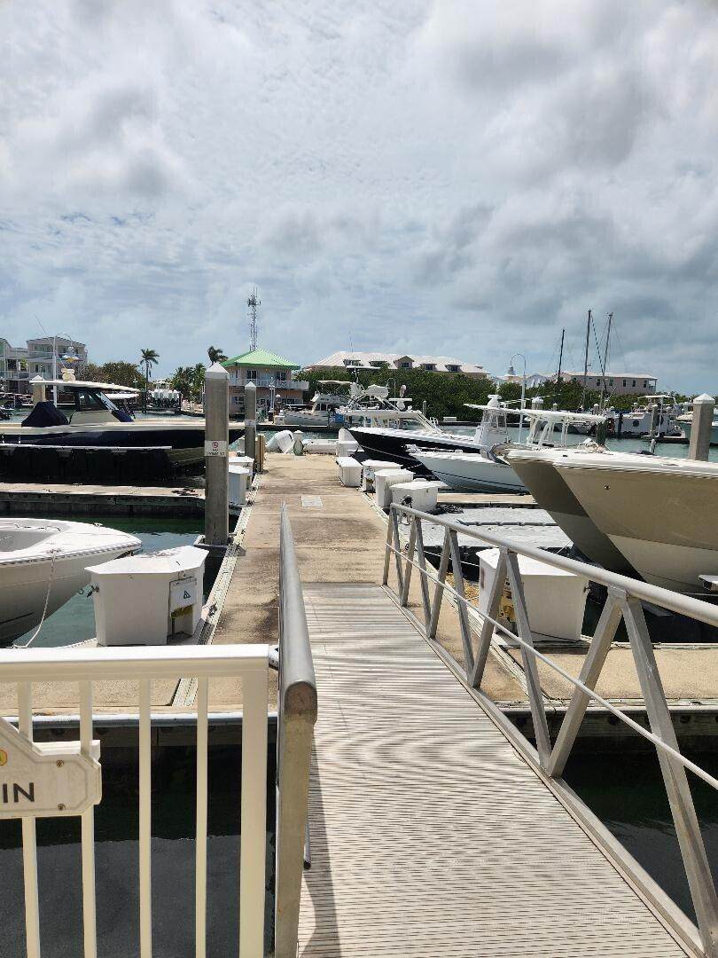 https://bt-photos.global.ssl.fastly.net/flkeys/orig_boomver_1_620189-2.jpg