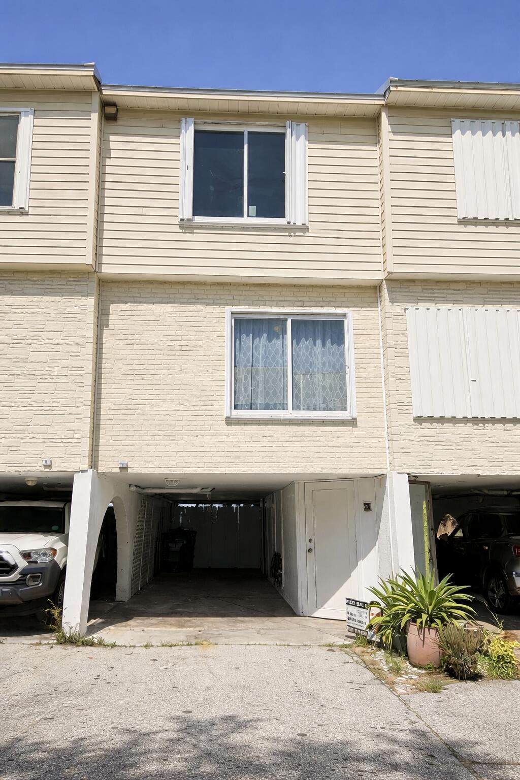 3314 Northside Drive - Photo 1