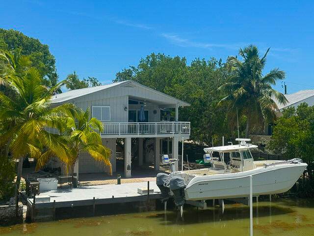 https://bt-photos.global.ssl.fastly.net/flkeys/1280_boomver_1_621294-2.jpg