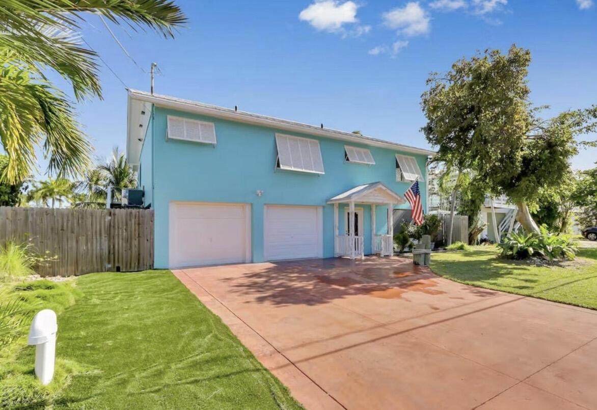 37 Blue Water Drive - Photo 1