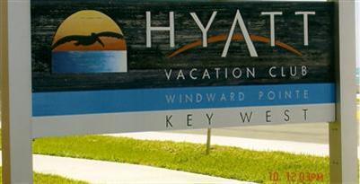 3675 Roosevelt Blvd,. Wk 43, - Photo 1