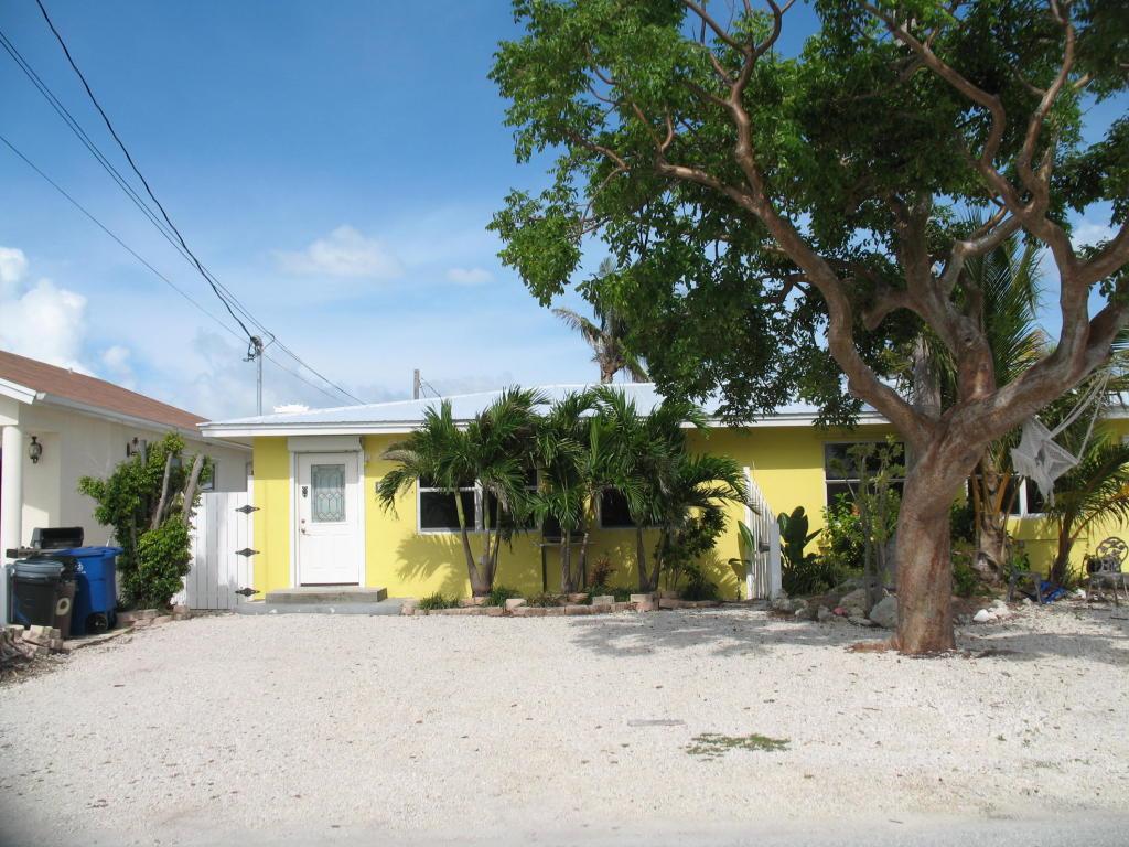 221 2Nd Street - Photo 1