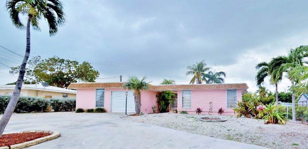 555 97Th Street - Photo 1
