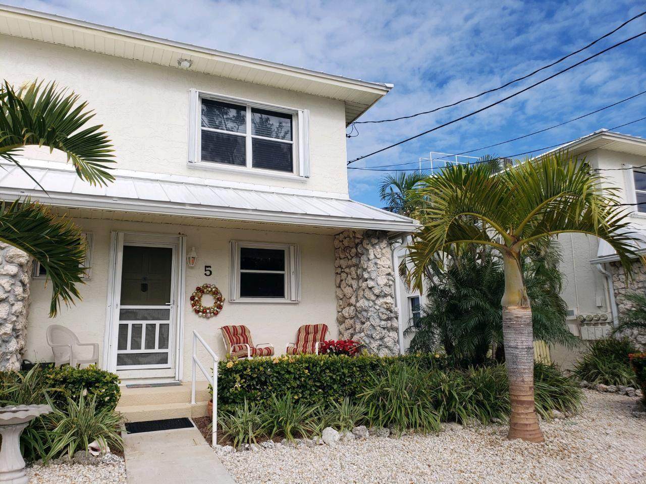 307 Sombrero Boulevard - Photo 1