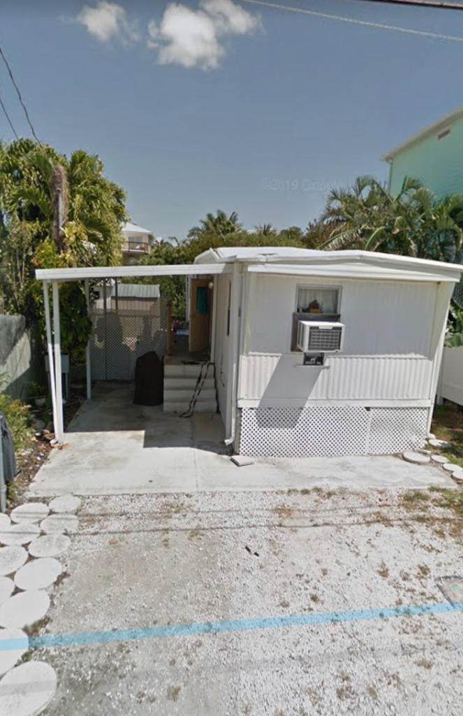 29 Palm Drive - Photo 1
