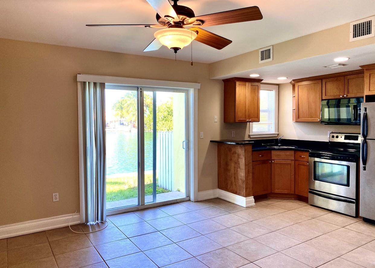 201 Coppitt Road - Photo 1