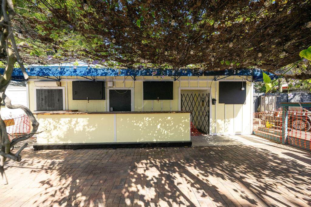 633 Duval Street - Photo 1