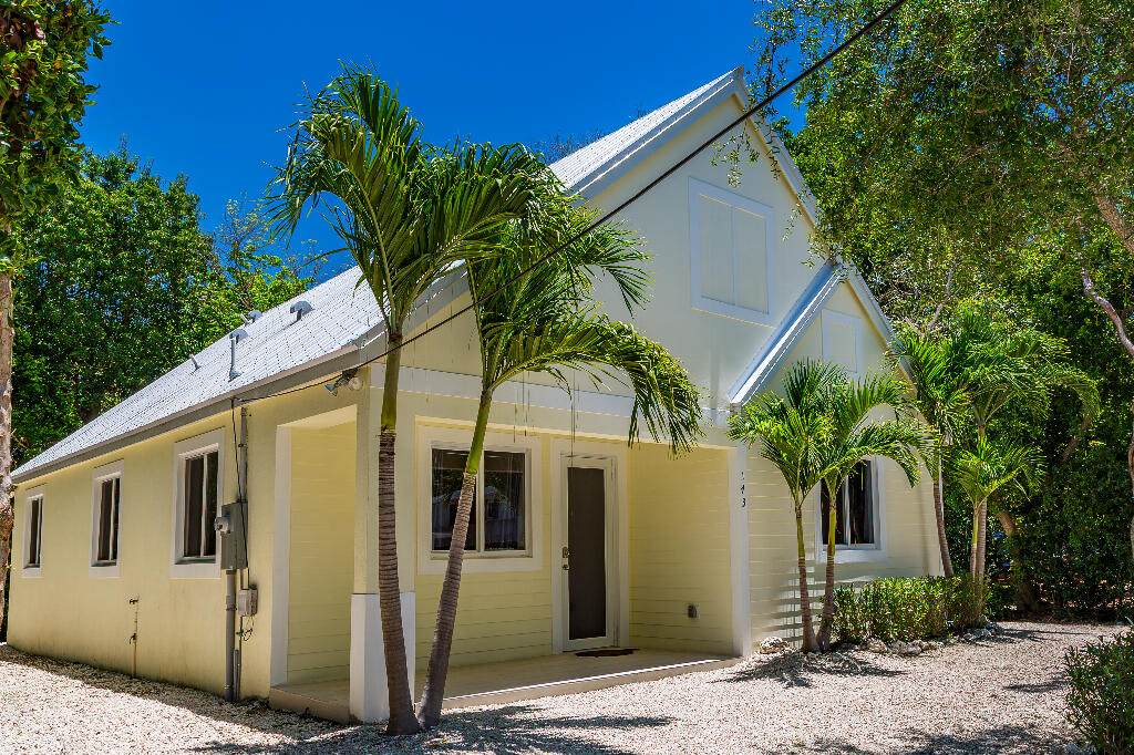 143 Hammock Road - Photo 1