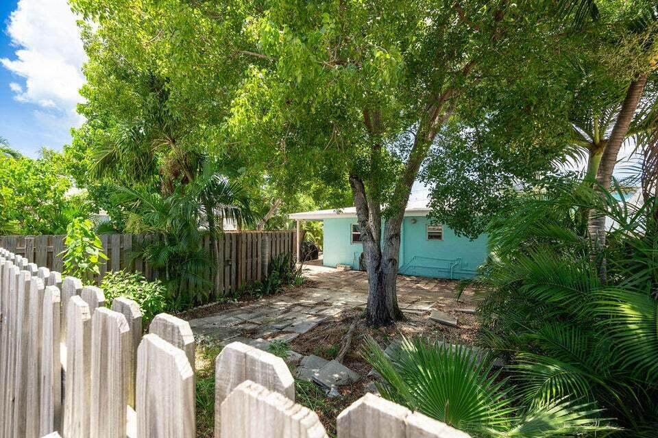 2309 Patterson Avenue - Photo 1