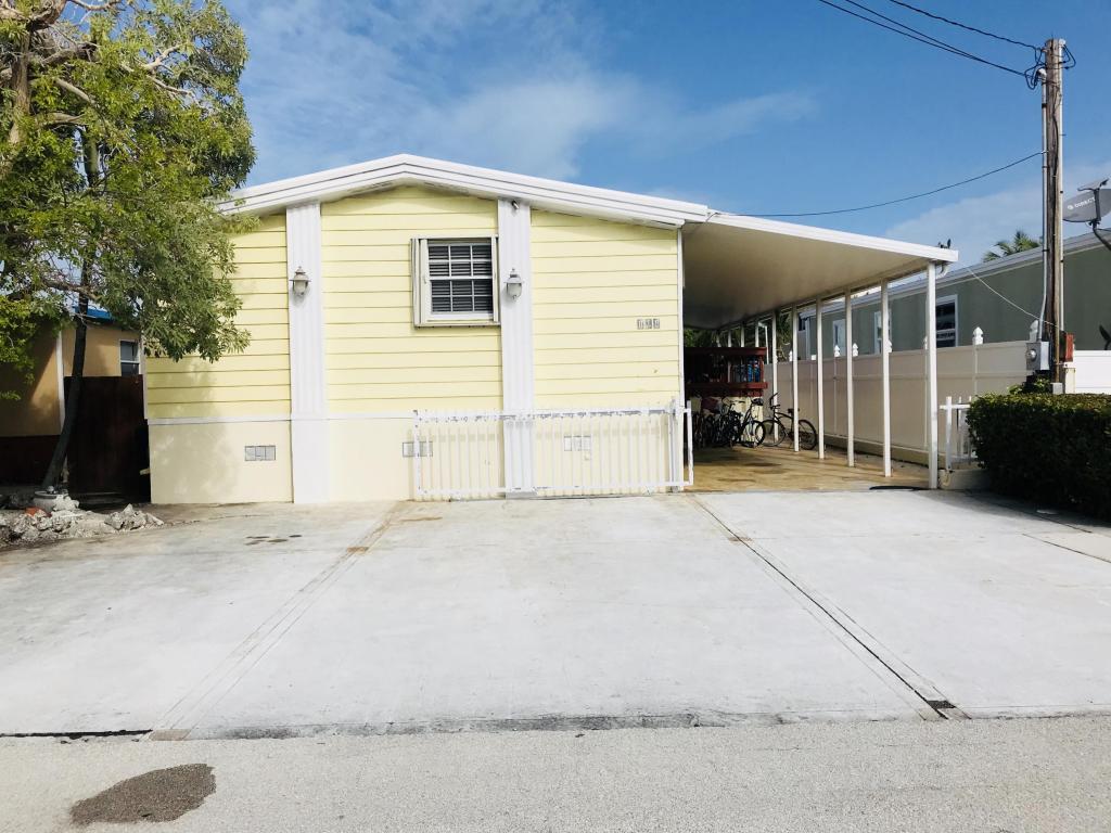 104 Mangrove Lane - Photo 1