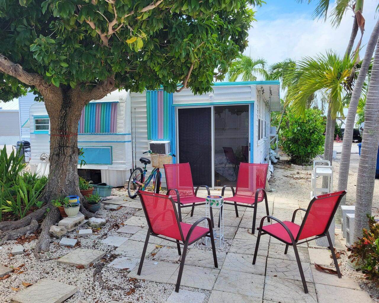 701 Spanish Main Drive - Photo 1