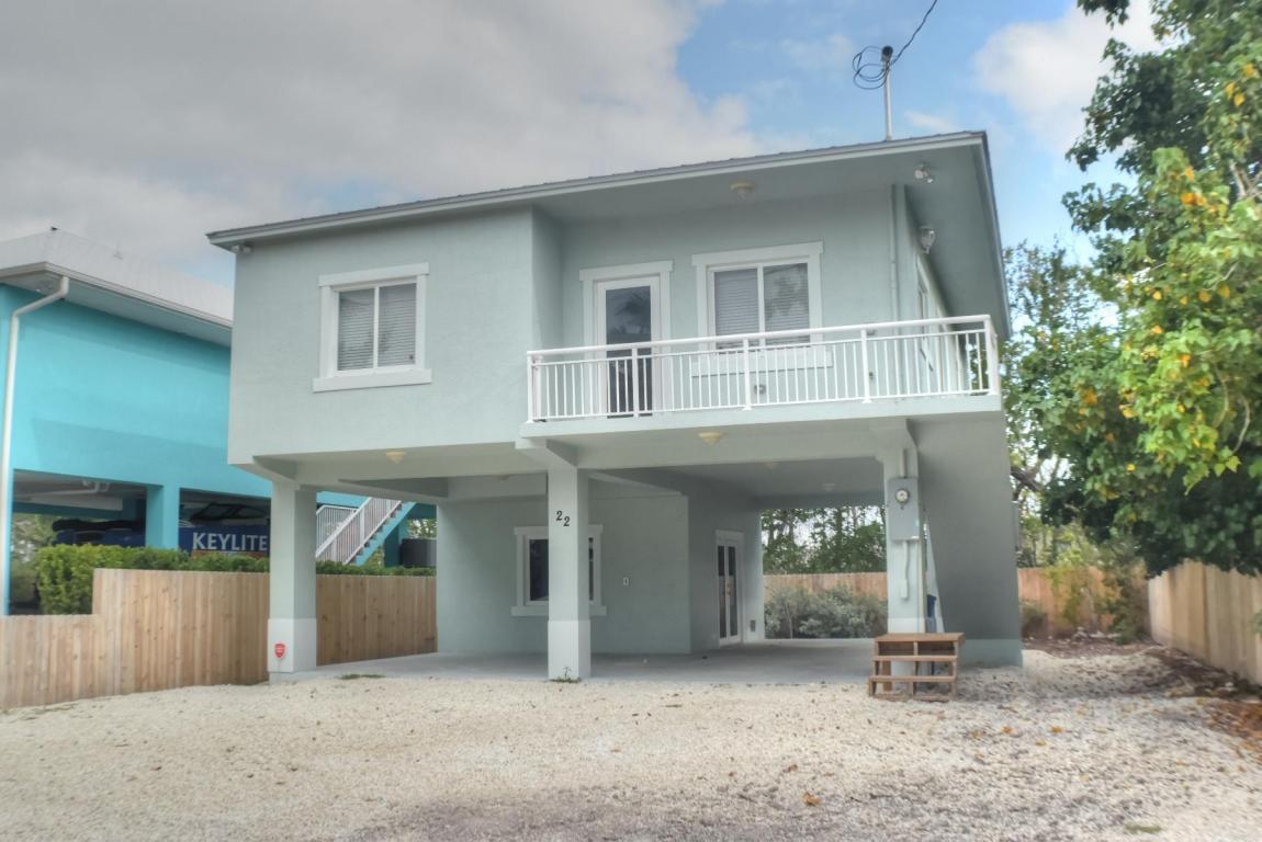 22 Tarpon Avenue - Photo 1