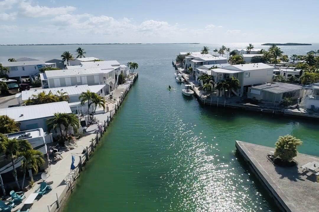 https://bt-photos.global.ssl.fastly.net/flkeys/1280_boomver_4_618628-2.jpg