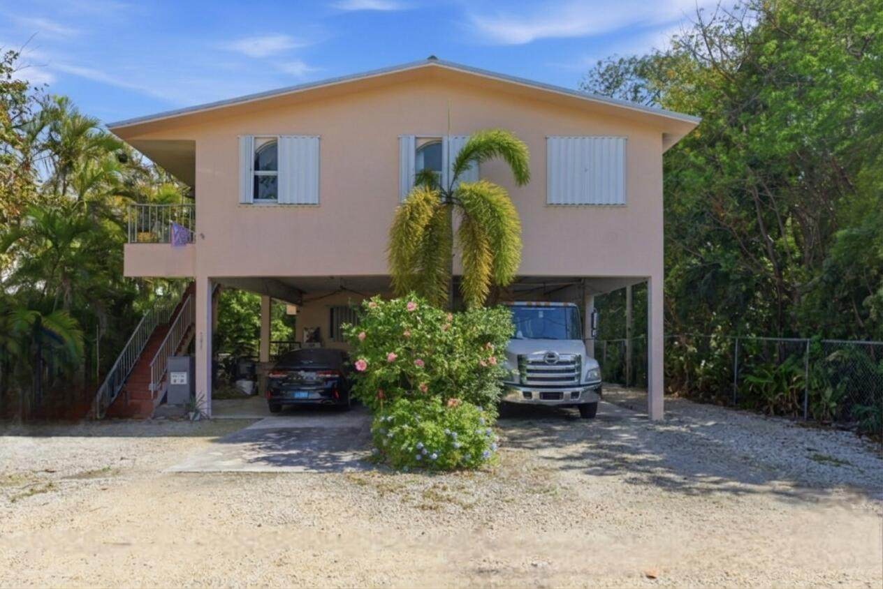 181 Dove Lake Drive - Photo 1