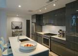 693 Peachtree Street - Photo 3