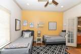 1084 Sanders Avenue - Photo 35