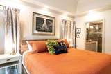 1084 Sanders Avenue - Photo 46