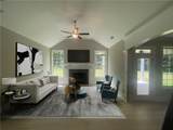 2106 Lacroix Way - Photo 14
