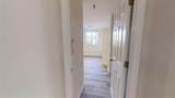 300 Johnson Ferry Road - Photo 18
