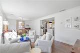2945 Surrey Lane - Photo 10