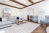 425 Prestwick Court - Photo 11