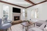 425 Prestwick Court - Photo 9