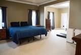 681 Nine Oaks Circle - Photo 24