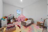 137 Bastian Road - Photo 19