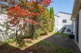 548 Oaks Drive - Photo 16