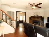 727 Regina Court - Photo 3