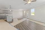 2821 Fareed - Photo 7