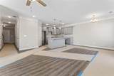 2821 Fareed - Photo 9
