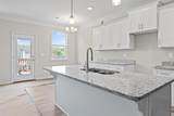 2811 Fareed - Photo 18