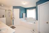 1030 Lakehaven Way - Photo 18