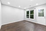 969 Oak Street - Photo 11
