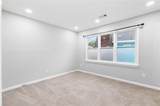 969 Oak Street - Photo 17