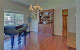 922 Brenau Point Drive - Photo 5