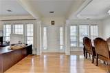 645 Earlham Drive - Photo 3