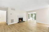 906 Country Park Drive - Photo 4