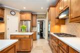 725 Heathland Drive - Photo 12