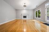 7035 Hampton Bluff Way - Photo 9