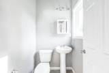 305 Grant Avenue - Photo 15