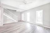 305 Grant Avenue - Photo 8