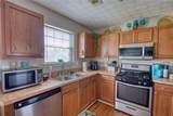 2000 Redwood Trace - Photo 11