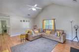 2000 Redwood Trace - Photo 4