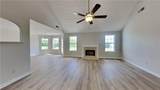 5052 Hickory Circle - Photo 4